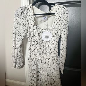 Princess Polly NWT never worn long sleeve mini dress with navy pattern